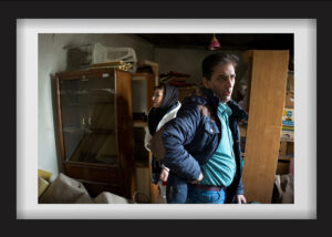 Mohammadreza has lost the office of the Positive Club as well as the camp due to the bad economic situation. The camp and office’s equipment has been moved to a storage room near Malard by his friends. He wants to move the equipment to his new apartment. Behnaz is not pleased with the current situation. 26.01.2017