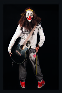 Omid Dastanpour is also known as Omid Dastan. He is 30 and he was born in Isfahan. He says he left his family when he was 17 due to differences in beliefs and religious issues. He has a Master degree in Directing from University of Tehran. As a child he used to have long hair. As he started school, he cut his hair. He has witnessed many different reactions to his appearance. People imitate sheep noises or tell him to be careful so that birds do not set nests in his messy curly hair. His main profession is music and dance (hip-hop, popping). He has been playing for 13 years. He started traditional singing and playing the Setar and later found interest in western classical singing. He says so far he has been arrested more than 10 times because of his appearance and playing music on the street. His musical instruments have been taking away from him. He had to make a pledge not to play musical instruments on the streets anymore. Omid has decided to emigrate to another country.